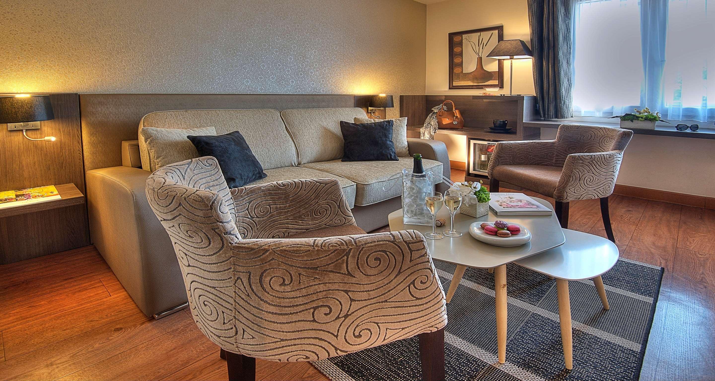 Best Western Plus Elixir Грас Екстериор снимка