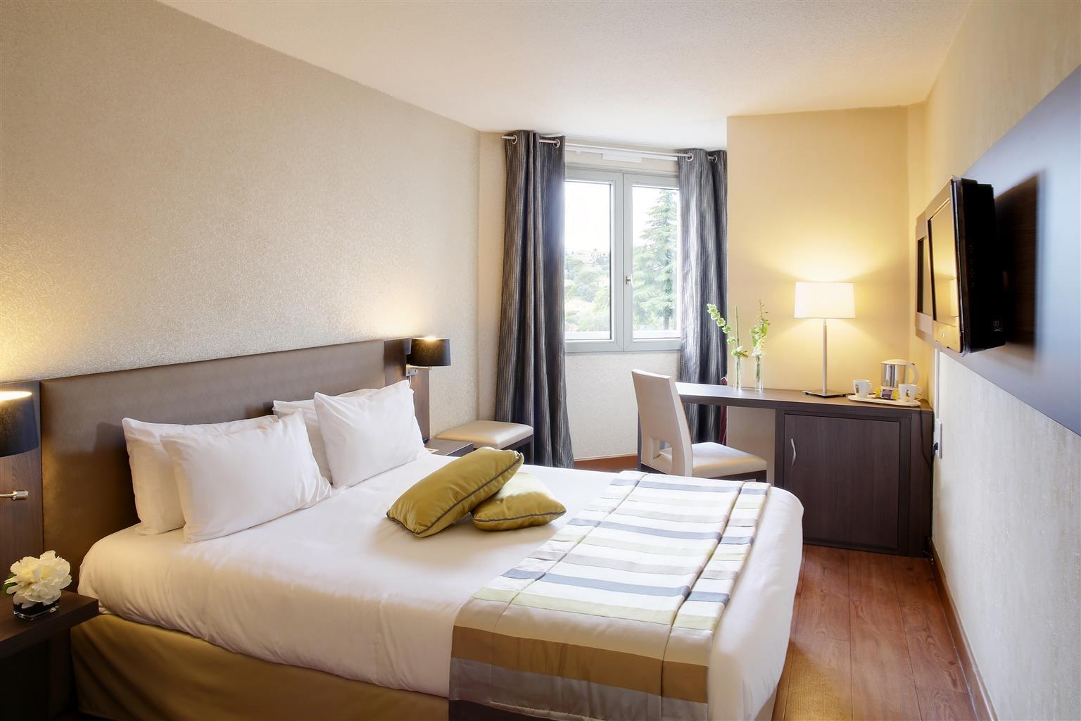 Best Western Plus Elixir Грас Екстериор снимка